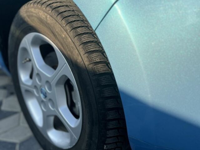 Синій Ніссан Ліф, об'ємом двигуна 0 л та пробігом 160 тис. км за 5200 $, фото 8 на Automoto.ua