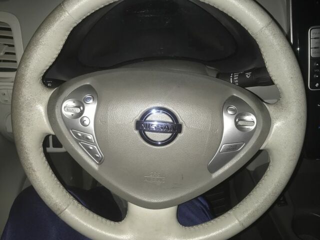 Синий Ниссан Лиф, объемом двигателя 0 л и пробегом 183 тыс. км за 12499 $, фото 8 на Automoto.ua