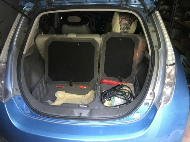 Синий Ниссан Лиф, объемом двигателя 0 л и пробегом 183 тыс. км за 12499 $, фото 16 на Automoto.ua