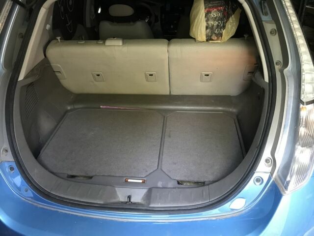 Синий Ниссан Лиф, объемом двигателя 0 л и пробегом 183 тыс. км за 12499 $, фото 17 на Automoto.ua