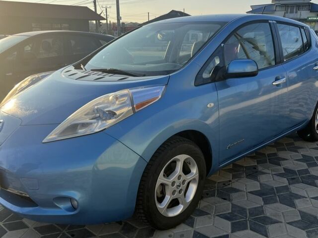 Синій Ніссан Ліф, об'ємом двигуна 0 л та пробігом 160 тис. км за 5200 $, фото 1 на Automoto.ua