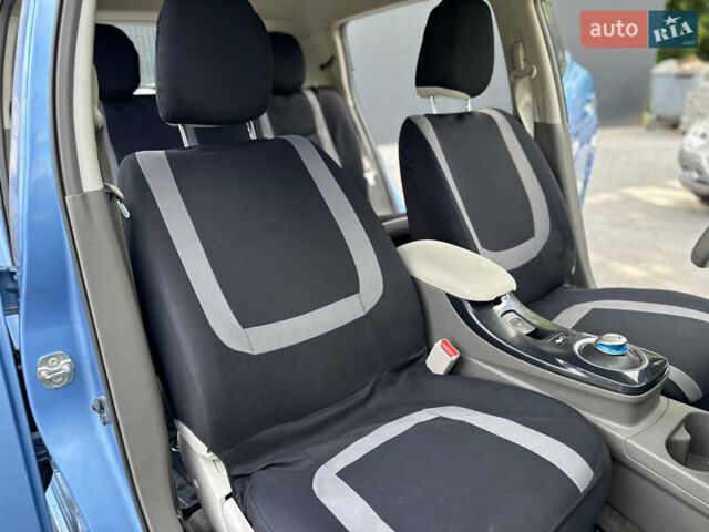 Синий Ниссан Лиф, объемом двигателя 0 л и пробегом 138 тыс. км за 4750 $, фото 48 на Automoto.ua