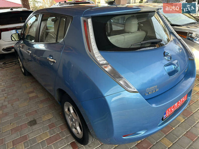 Синий Ниссан Лиф, объемом двигателя 0 л и пробегом 138 тыс. км за 5500 $, фото 7 на Automoto.ua