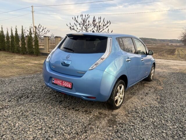 Синій Ніссан Ліф, об'ємом двигуна 0 л та пробігом 144 тис. км за 4000 $, фото 5 на Automoto.ua