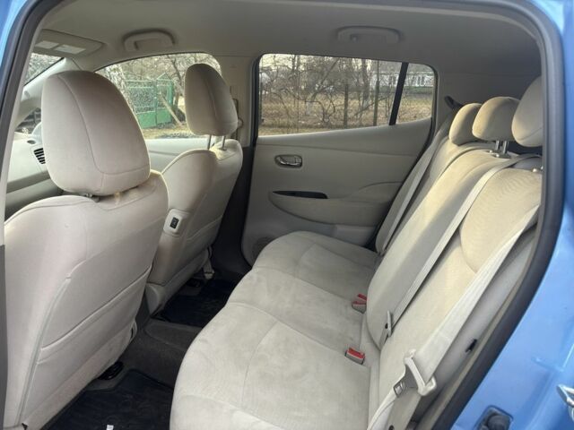 Синій Ніссан Ліф, об'ємом двигуна 0 л та пробігом 144 тис. км за 4000 $, фото 16 на Automoto.ua