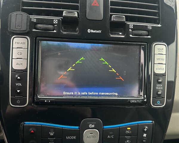 Синій Ніссан Ліф, об'ємом двигуна 0 л та пробігом 193 тис. км за 3970 $, фото 17 на Automoto.ua