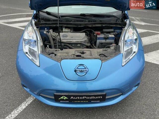 Синій Ніссан Ліф, об'ємом двигуна 0 л та пробігом 150 тис. км за 5499 $, фото 38 на Automoto.ua