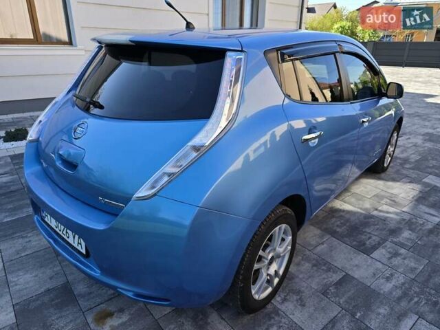 Синий Ниссан Лиф, объемом двигателя 0 л и пробегом 116 тыс. км за 5500 $, фото 65 на Automoto.ua
