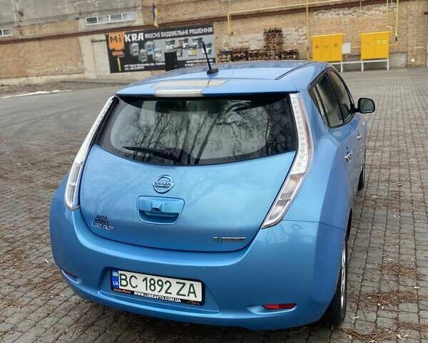 Синій Ніссан Ліф, об'ємом двигуна 0 л та пробігом 99 тис. км за 3700 $, фото 6 на Automoto.ua