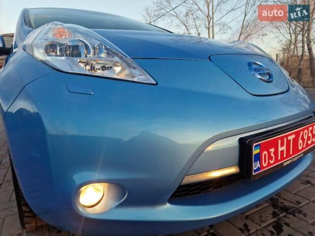 Синий Ниссан Лиф, объемом двигателя 0 л и пробегом 112 тыс. км за 5850 $, фото 15 на Automoto.ua