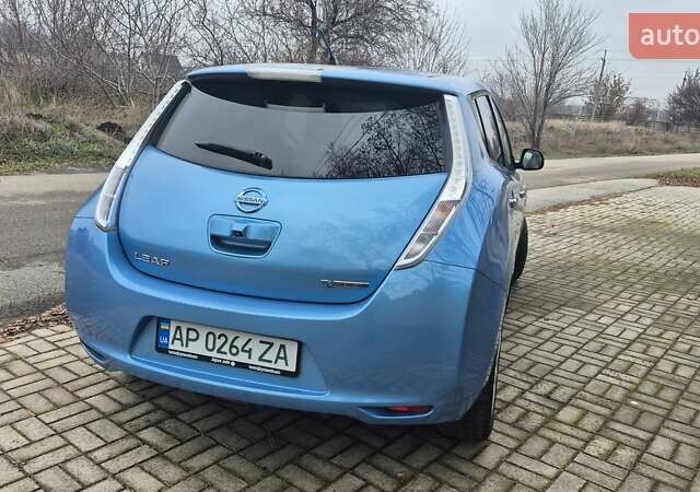 Синий Ниссан Лиф, объемом двигателя 0 л и пробегом 118 тыс. км за 4900 $, фото 14 на Automoto.ua