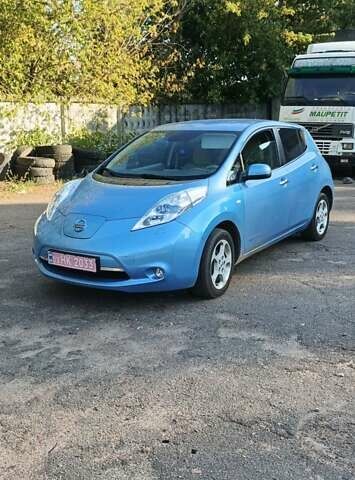 Синій Ніссан Ліф, об'ємом двигуна 0 л та пробігом 114 тис. км за 5400 $, фото 7 на Automoto.ua