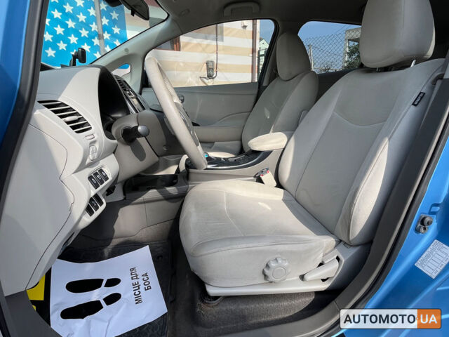 Синій Ніссан Ліф, об'ємом двигуна 25 л та пробігом 135 тис. км за 6400 $, фото 12 на Automoto.ua