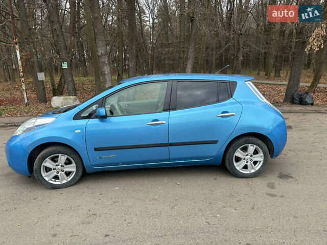 Синий Ниссан Лиф, объемом двигателя 0 л и пробегом 97 тыс. км за 4400 $, фото 5 на Automoto.ua