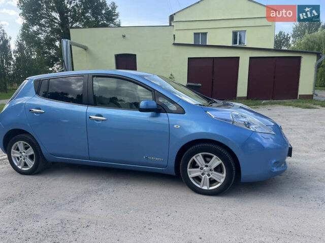 Синий Ниссан Лиф, объемом двигателя 0 л и пробегом 196 тыс. км за 4555 $, фото 18 на Automoto.ua
