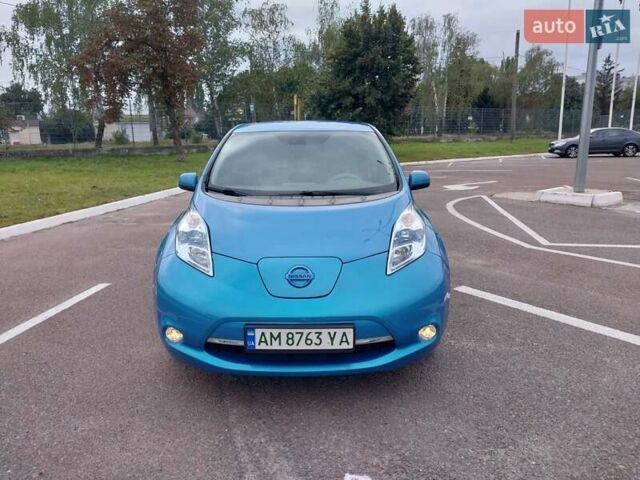 Синий Ниссан Лиф, объемом двигателя 0 л и пробегом 128 тыс. км за 4999 $, фото 1 на Automoto.ua