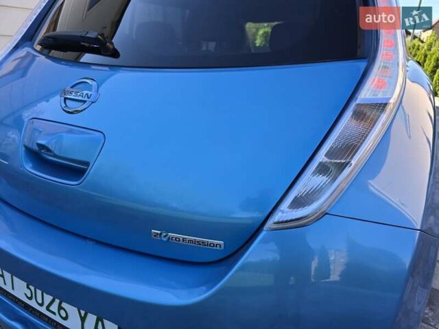 Синий Ниссан Лиф, объемом двигателя 0 л и пробегом 116 тыс. км за 5500 $, фото 53 на Automoto.ua