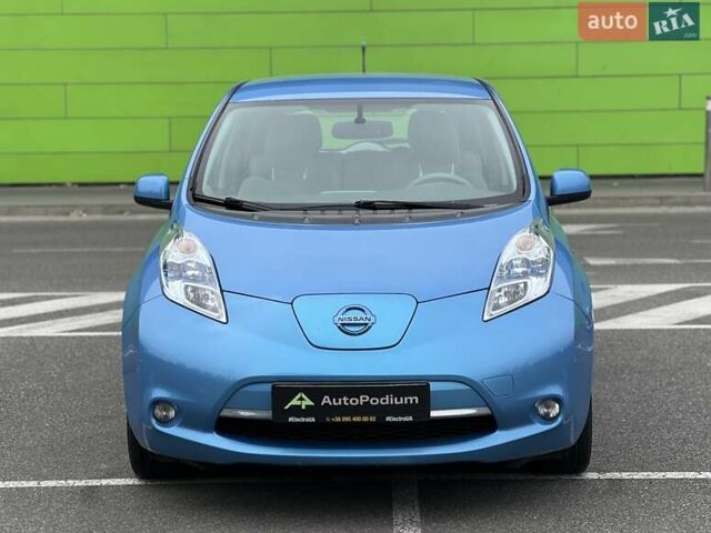 Синій Ніссан Ліф, об'ємом двигуна 0 л та пробігом 150 тис. км за 5499 $, фото 2 на Automoto.ua