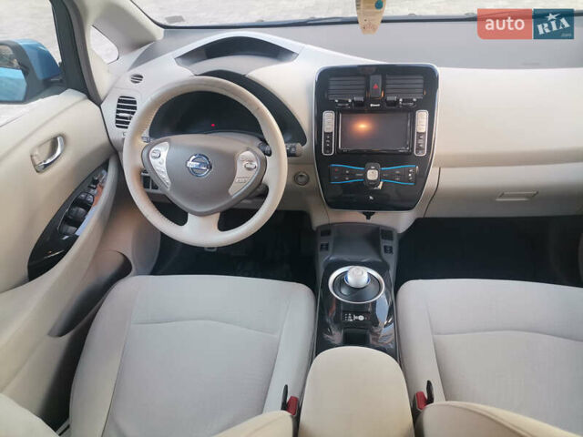 Синій Ніссан Ліф, об'ємом двигуна 0 л та пробігом 120 тис. км за 4500 $, фото 14 на Automoto.ua