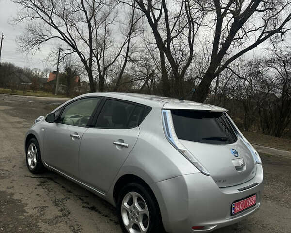 Синій Ніссан Ліф, об'ємом двигуна 0 л та пробігом 193 тис. км за 3970 $, фото 13 на Automoto.ua