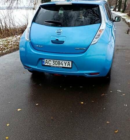 Синий Ниссан Лиф, объемом двигателя 0 л и пробегом 120 тыс. км за 4650 $, фото 18 на Automoto.ua