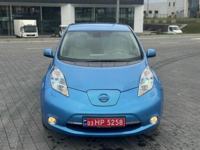 Синий Ниссан Лиф, объемом двигателя 0 л и пробегом 138 тыс. км за 4700 $, фото 22 на Automoto.ua