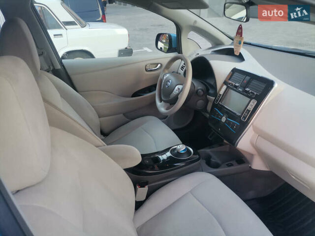 Синій Ніссан Ліф, об'ємом двигуна 0 л та пробігом 120 тис. км за 4500 $, фото 15 на Automoto.ua