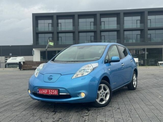 Синий Ниссан Лиф, объемом двигателя 0 л и пробегом 138 тыс. км за 4700 $, фото 2 на Automoto.ua