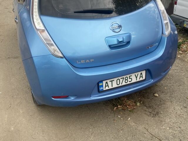 Синий Ниссан Лиф, объемом двигателя 0 л и пробегом 182 тыс. км за 4700 $, фото 6 на Automoto.ua