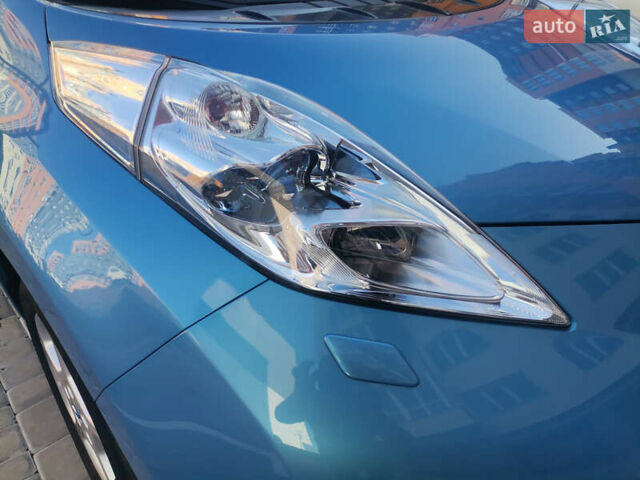 Синій Ніссан Ліф, об'ємом двигуна 0 л та пробігом 120 тис. км за 4500 $, фото 8 на Automoto.ua