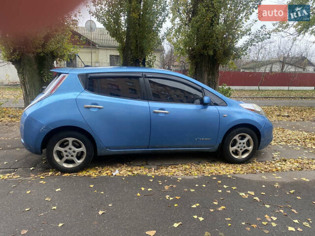 Синий Ниссан Лиф, объемом двигателя 0 л и пробегом 270 тыс. км за 3700 $, фото 3 на Automoto.ua