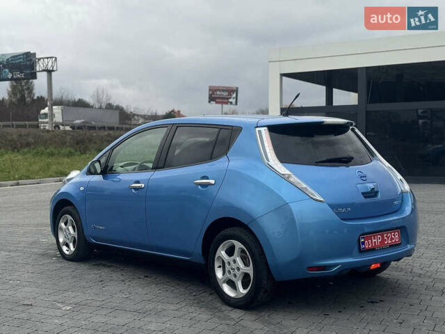 Синий Ниссан Лиф, объемом двигателя 0 л и пробегом 138 тыс. км за 4700 $, фото 3 на Automoto.ua