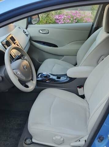 Синій Ніссан Ліф, об'ємом двигуна 0 л та пробігом 114 тис. км за 5400 $, фото 1 на Automoto.ua