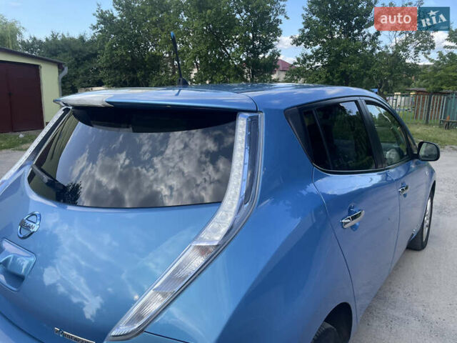 Синий Ниссан Лиф, объемом двигателя 0 л и пробегом 196 тыс. км за 4555 $, фото 13 на Automoto.ua