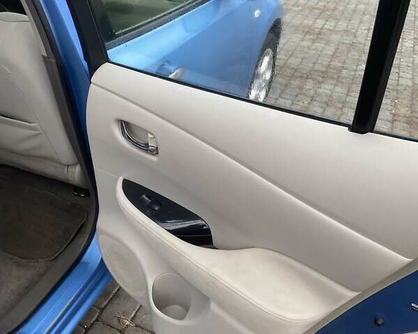 Синій Ніссан Ліф, об'ємом двигуна 0 л та пробігом 99 тис. км за 3700 $, фото 15 на Automoto.ua