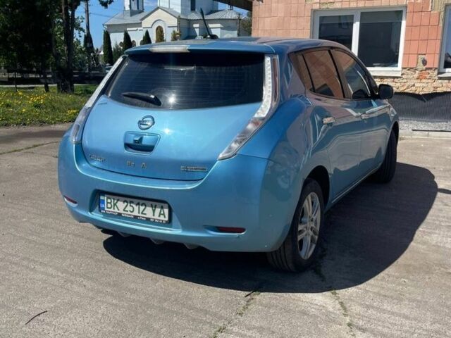 Синій Ніссан Ліф, об'ємом двигуна 0 л та пробігом 125 тис. км за 8450 $, фото 3 на Automoto.ua