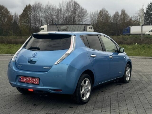 Синий Ниссан Лиф, объемом двигателя 0 л и пробегом 138 тыс. км за 4700 $, фото 3 на Automoto.ua