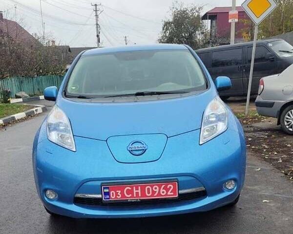 Синий Ниссан Лиф, объемом двигателя 0 л и пробегом 100 тыс. км за 3600 $, фото 25 на Automoto.ua