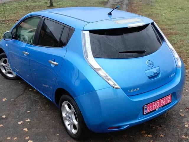 Синий Ниссан Лиф, объемом двигателя 0 л и пробегом 115 тыс. км за 5850 $, фото 6 на Automoto.ua