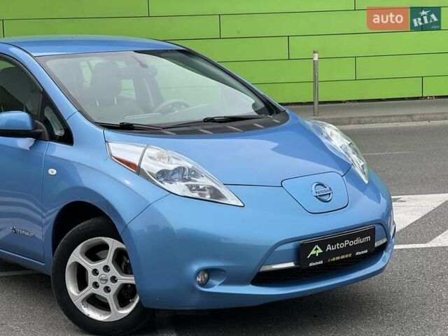 Синій Ніссан Ліф, об'ємом двигуна 0 л та пробігом 150 тис. км за 5499 $, фото 8 на Automoto.ua