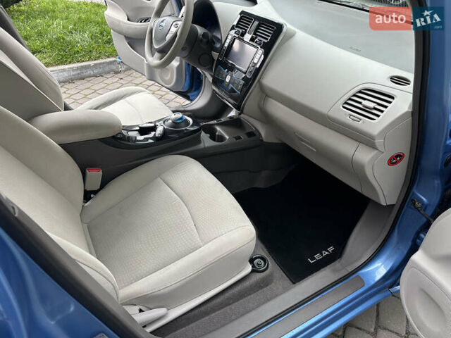 Синій Ніссан Ліф, об'ємом двигуна 0 л та пробігом 63 тис. км за 5500 $, фото 15 на Automoto.ua