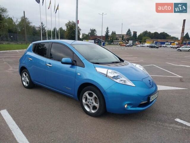 Синий Ниссан Лиф, объемом двигателя 0 л и пробегом 128 тыс. км за 4999 $, фото 4 на Automoto.ua