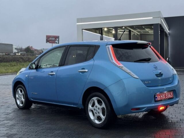 Синій Ніссан Ліф, об'ємом двигуна 0 л та пробігом 138 тис. км за 4300 $, фото 2 на Automoto.ua