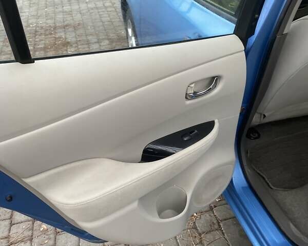 Синій Ніссан Ліф, об'ємом двигуна 0 л та пробігом 99 тис. км за 3700 $, фото 12 на Automoto.ua