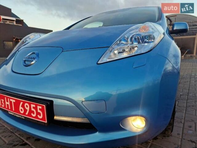 Синий Ниссан Лиф, объемом двигателя 0 л и пробегом 112 тыс. км за 5850 $, фото 14 на Automoto.ua