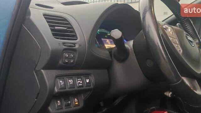 Синий Ниссан Лиф, объемом двигателя 0 л и пробегом 166 тыс. км за 5290 $, фото 16 на Automoto.ua