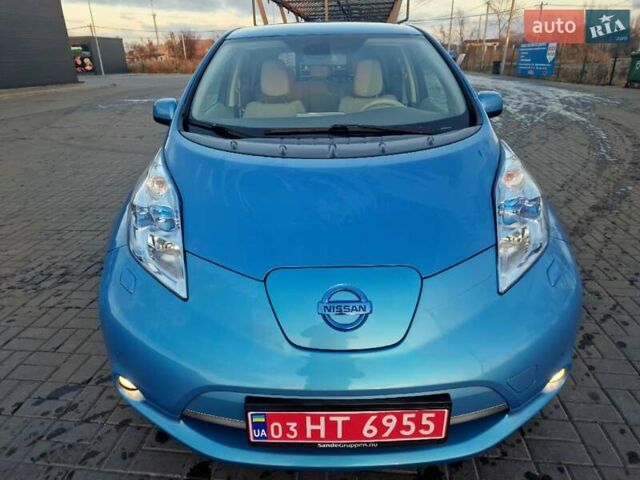 Синий Ниссан Лиф, объемом двигателя 0 л и пробегом 112 тыс. км за 5850 $, фото 16 на Automoto.ua
