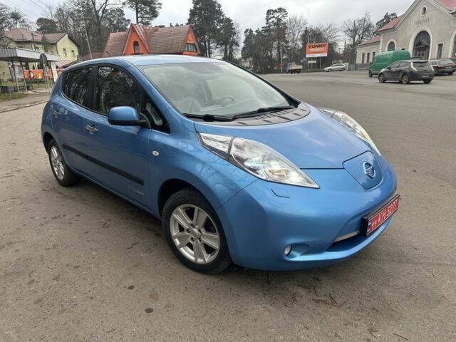 Синий Ниссан Лиф, объемом двигателя 0 л и пробегом 98 тыс. км за 4299 $, фото 19 на Automoto.ua
