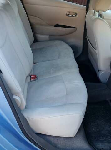 Синій Ніссан Ліф, об'ємом двигуна 0 л та пробігом 114 тис. км за 5400 $, фото 6 на Automoto.ua