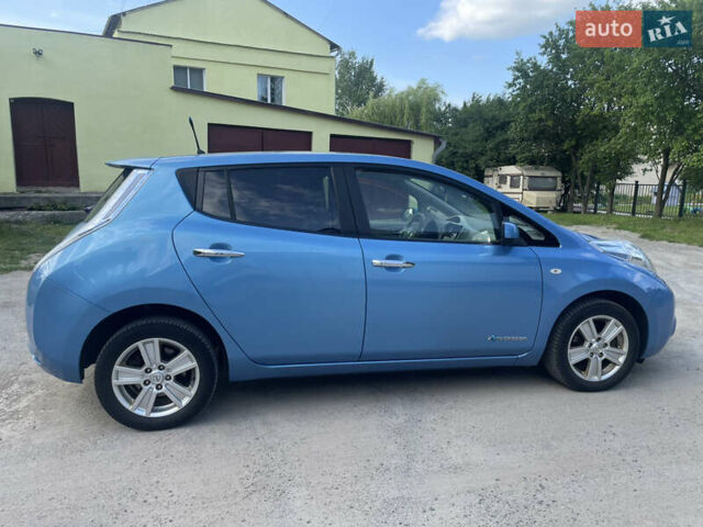 Синий Ниссан Лиф, объемом двигателя 0 л и пробегом 196 тыс. км за 4555 $, фото 16 на Automoto.ua